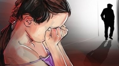 صفاقس : كهل يستدرج طفلة الـ8 سنوات و يحاول اغتصابها