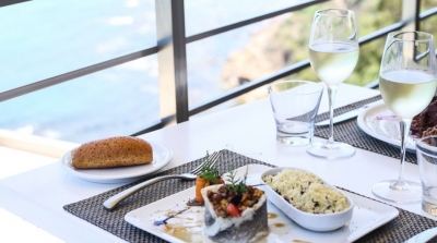 Tunisie :Les restaurants sont autorisés à travailler jusqu’à 19h