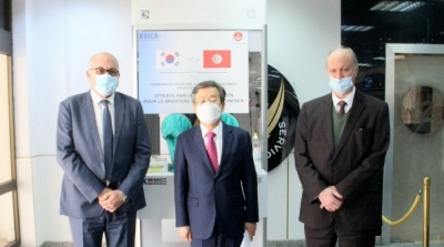 Don coréen de trois unités mobiles de dépistage rapide