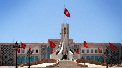 تعليق الدروس و منع جولان العربات بداية من السابعة 