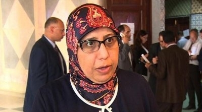 يمينة الزغلامي : اقتراح عطلة أمومة بـ6 أشهر مكتملة الأجر