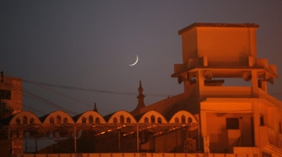 تحري هلال العيد مساء اليوم 