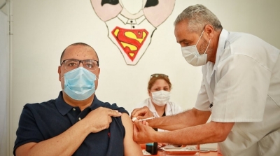 هشام المشيشي يتلقى الجرعة الثانية من تلقيح كورونا