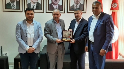 حركة حماس تكرم الطبوبي تقديرا لدور إتحاد الشغل في دعم القضية الفلسطينية