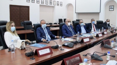 فوزي مهدي يجتمع بوزراء الصحة السابقين توحيدا لجهود التصدي لكورونا