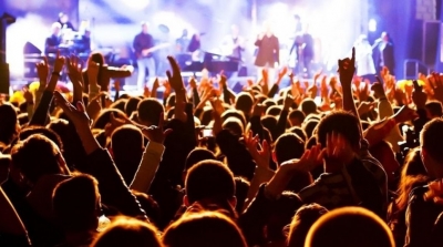 عضو اللجنة العلمية : اذا لم يتحسن الوضع الوبائي فلن يتم تنظيم أي مهرجانات