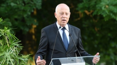 قيس سعيد : بيض صنائعنا سود وقائعنا خضر مرابعنا حمر مواضينا‎‎