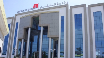 وزارة النقل : الهبات الطبية لفائدة وزارة الصحة مجانية برا وبحرا وجوا