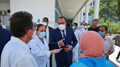 نقابة الأطباء ترفض قرار هشام المشيشي الغاء العطل السنوية 