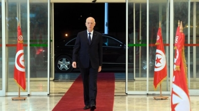 قيس سعيد يتهم نشرة الاخبار بالتعتيم عن نشاطه : عماد بربورة يوضح 