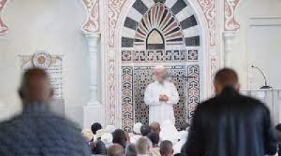 بن قردان :استدعاء امام خطيب للتحقيق اثر وصفه قيس سعيّد بالانقلابي‎‎