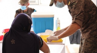 الصحة العسكرية تتمكن من تلقيح أكثر من 21 ألف مواطن في 5 أيام