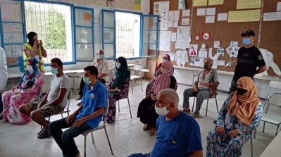 تونس : تطعيم 391.588 شخص في اليوم الثالث للتلقيح المكثف