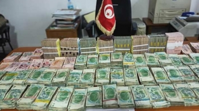منوبة: الاحتفاظ بـ 4 عناصر استولوا على 500 مليون من شركة لبيع المشروبات الكحولية
