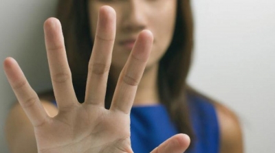 3500 مكالمة خاصة بالعنف ضد النساء سنويا 