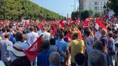 أنصار قيس سعيد يطردون النائب محمد عمار 