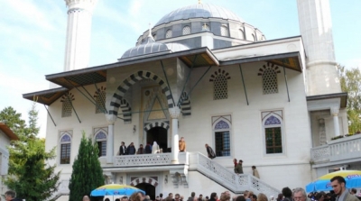 ألمانيا محكمة تسمح لمسجد برفع أذان الجمعة عبر مكبرات الصوت