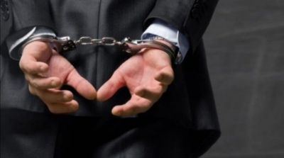 بطاقات ايداع بالسجن في حق والي منوبة السابق و المدير العام لديوان الزيت 