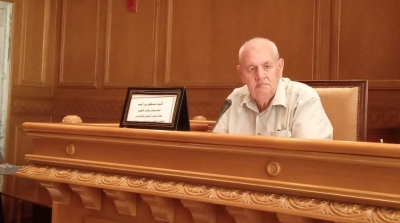 ايقاف بطاقة علاج النائب مصطفى بن أحمد 