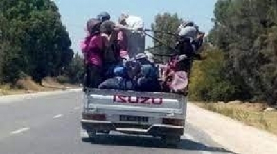 القصرين: إصابة 12 شخصا إثر حادث إنقلاب شاحنة خفيفة