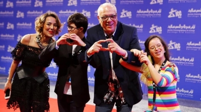 اتصالات تونس تحقّق حلم أطفال من ذوي الاحتياجات الخصوصية بمرافقة الممثلين على السجاد الأحمر