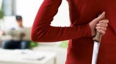 سوسة : تطعن زوجها بسكين وتحيله على الإنعاش