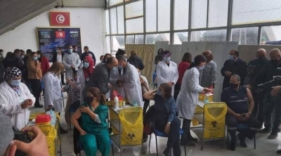 Covid : Près de 10 millions de Tunisiens partiellement ou entièrement vaccinées