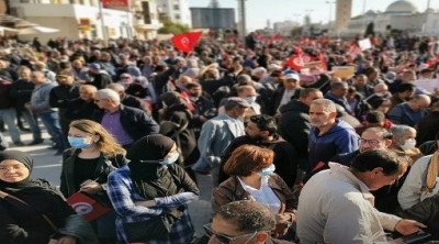 مواطنون ضد الانقلاب يتجمعون بباردو وسط تعزيزات أمنية مكثفة (فيديو)