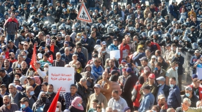 3500 شخص شاركوا في الوقفة الاحتجاجية بباردو (صور)